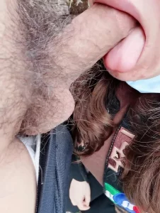 户外中出大奶骚妇