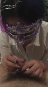 丰满人妻被按着头深喉毒龙爆操